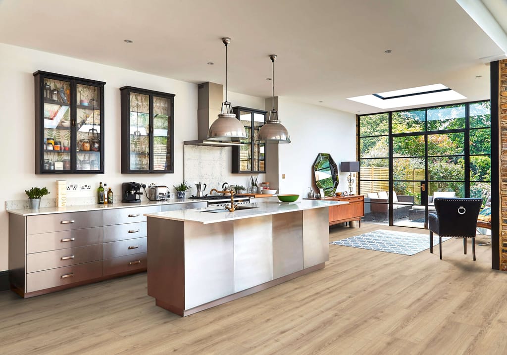 Luxor Oak Platin escena