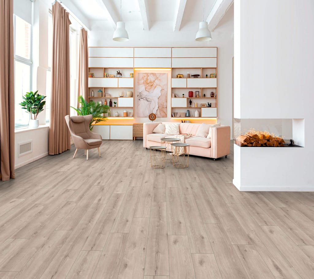 Kashmir Oak Silver escena