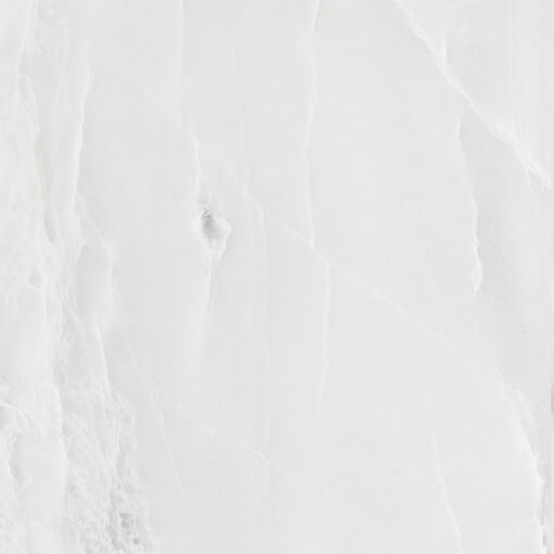 Alternative view of Afrodita White